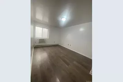 42-11 Parsons Boulevard #4D, Flushing, NY 11355 - Photo 8