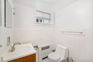 191 Dunwoodie St, Yonkers, NY 10704 - Photo 30