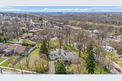 191 Dunwoodie Street, Yonkers, NY 10704 - Photo 2