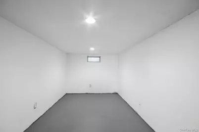 11 McGowan Lane, Central Islip, NY 11722 - Photo 14