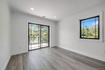 16515 Cross Island Parkway, Whitestone, NY 11357 - Photo 30