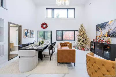 16515 Cross Island Parkway, Whitestone, NY 11357 - Photo 2