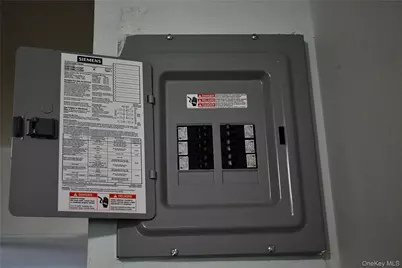 158-04 84 Road, Jamaica, NY 11432 - Photo 12