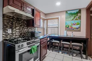 240-16 128th Rd, Rosedale, NY 11422 - Photo 4