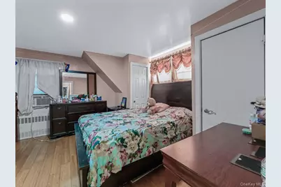 24016 128th Road, Rosedale, NY 11422 - Photo 10