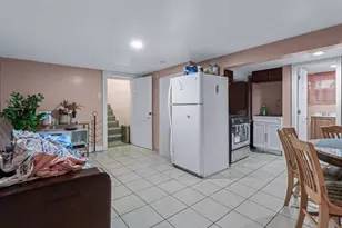 240-16 128th Rd, Rosedale, NY 11422 - Photo 14