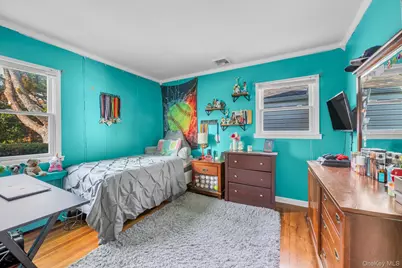 91 7th Street, Hicksville, NY 11801 - Photo 10