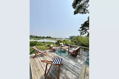 55 W End Avenue, East Quogue, NY 11942 - Photo 2