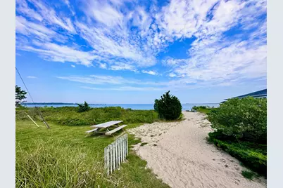 55 W End Avenue, East Quogue, NY 11942 - Photo 42