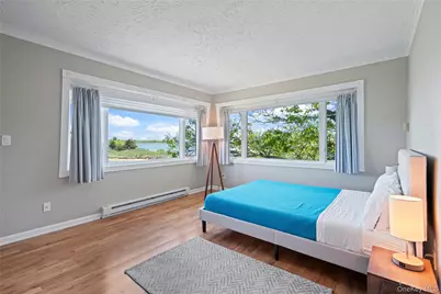 55 W End Avenue, East Quogue, NY 11942 - Photo 18