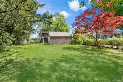 55 W End Avenue, East Quogue, NY 11942 - Photo 32