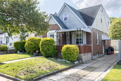 1035 Wool Avenue, Franklin Square, NY 11010 - Photo 20