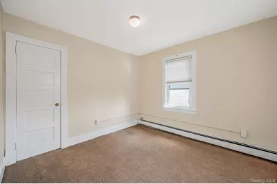 236 Jackson Avenue, Mineola, NY 11501 - Photo 24