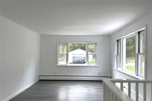 9 Cedar St, Staatsburg, NY 12580 - Photo 4