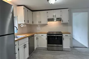 9 Cedar St, Staatsburg, NY 12580 - Photo 6