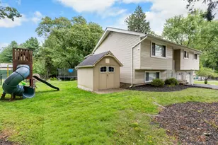 1 Phillips Dr, Airmont, NY 10901 - Photo 28