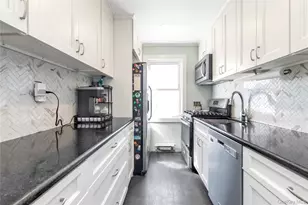 251-26 71st Ave, Bellerose, NY 11426 - Photo 4