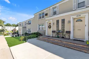 251-26 71st Ave, Bellerose, NY 11426 - Photo 2