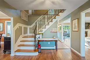 8 Beaumont Ln, Lake Grove, NY 11755 - Photo 4