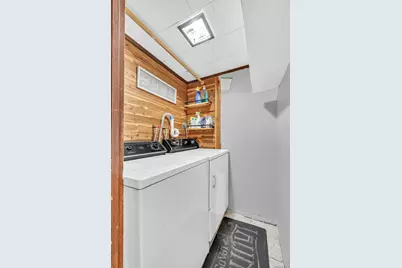 104 Broadway, Malverne, NY 11565 - Photo 18