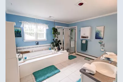 30 Howard Drive, Coram, NY 11727 - Photo 18