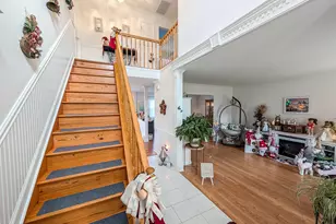 30 Howard Dr, Coram, NY 11727 - Photo 4