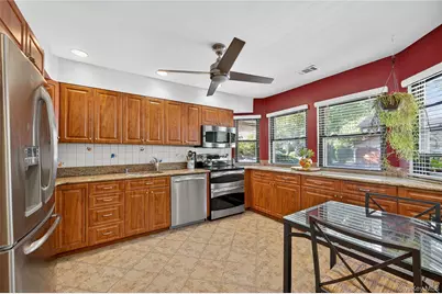 12 Hampton Way, Woodbury, NY 11797 - Photo 2