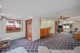 14 Garden Ct, Bay Shore, NY 11706 - Photo 14