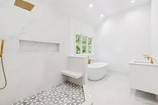 69 Halsey St, Southampton, NY 11968 - Photo 14