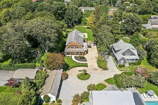 69 Halsey St, Southampton, NY 11968 - Photo 2