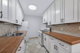 135 Post Ave, Westbury, NY 11590 - Photo 18