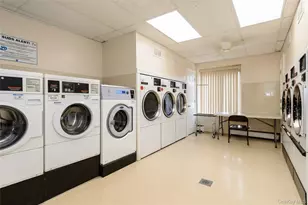 135 Post Ave, Westbury, NY 11590 - Photo 24