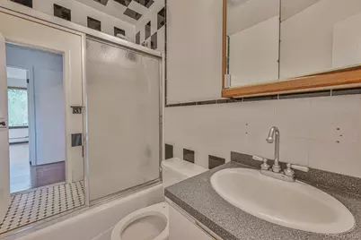 203 N Manhattan Avenue, Massapequa, NY 11758 - Photo 22