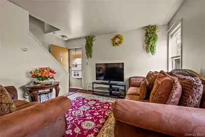 200 Lowndes Avenue #A, Huntington, NY 11746 - Photo 12