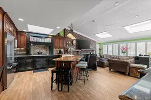 5 Canal Rd, Massapequa, NY 11758 - Photo 12