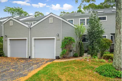 283 Horseshoe Circle, Ossining, NY 10562 - Photo 1