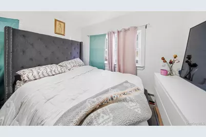 4 Old Road, Cuddebackville, NY 12729 - Photo 16