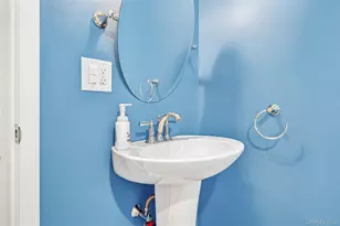 9 Brookdell Dr, Hartsdale, NY 10530 - Photo 38