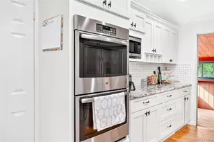 9 Brookdell Dr, Hartsdale, NY 10530 - Photo 16