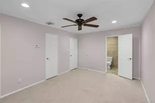 34 Julliard Dr, Plainview, NY 11803 - Photo 12