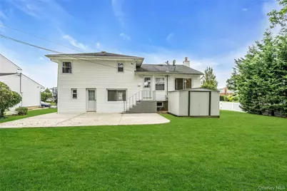 34 Julliard Drive, Plainview, NY 11803 - Photo 24