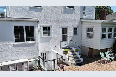 32 Biltmore Avenue, Yonkers, NY 10710 - Photo 40
