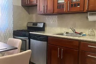 139-15 83rd Ave, Briarwood, NY 11435 - Photo 4