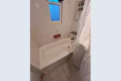 1047 E 217th Street, Bronx, NY 10469 - Photo 16