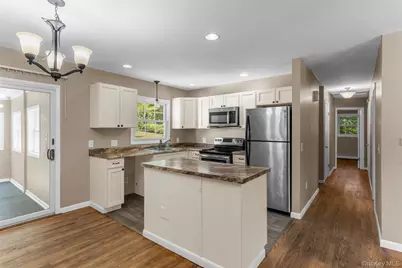 38 Marshall Road, Hyde Park, NY 12538 - Photo 12