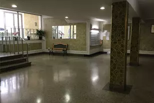 66-10 149th St, Flushing, NY 11367 - Photo 12