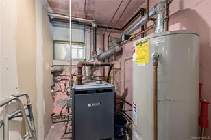 25-70 49th St, Astoria, NY 11103 - Photo 20