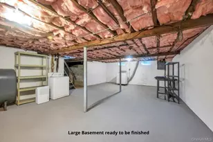 247 Hawthorne St, Mastic Beach, NY 11951 - Photo 26