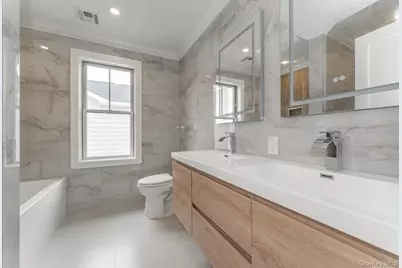 917 Greenfield Road, Woodmere, NY 11598 - Photo 20