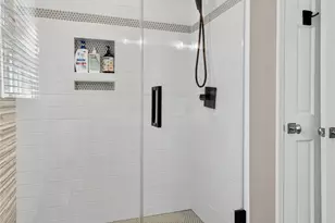 31 Louis Dr, Melville, NY 11747 - Photo 28